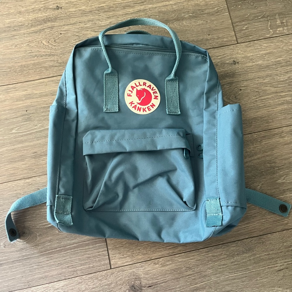 Fjallraven Kånken Teal Backpack